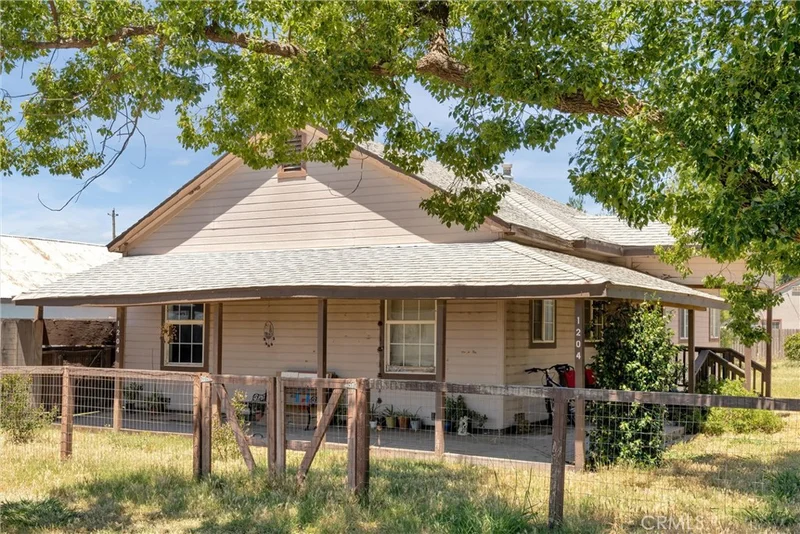 1204 School Street