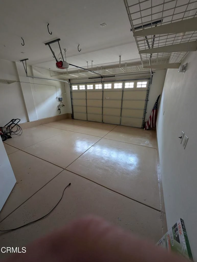 Interior 3