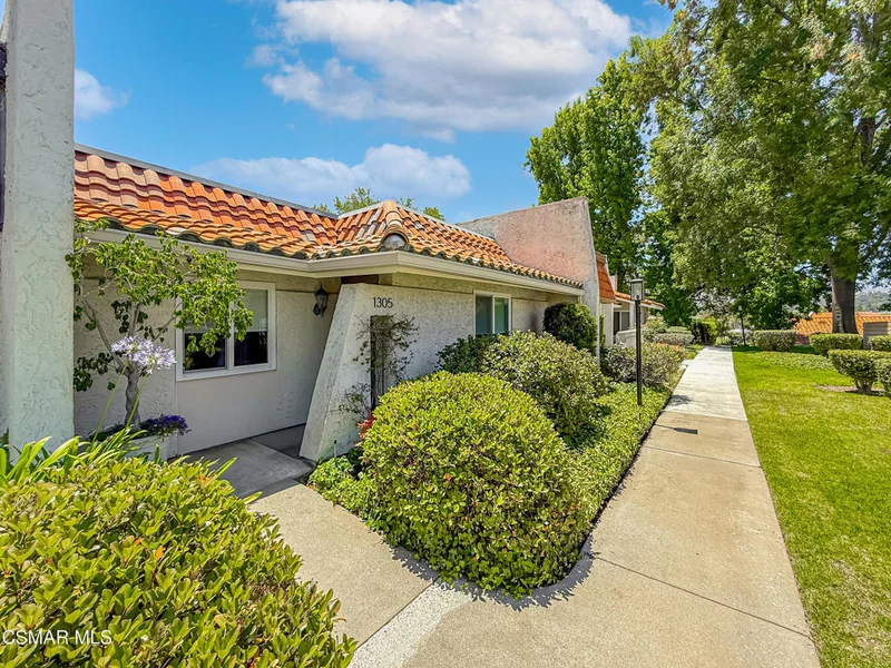1305 Lakewood Court