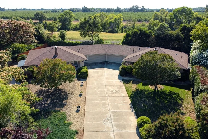 11 Greenview Circle