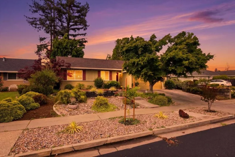 5267 Woodstock Way