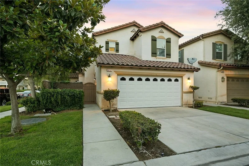 8202 Garden Gate, Chino, CA 91708