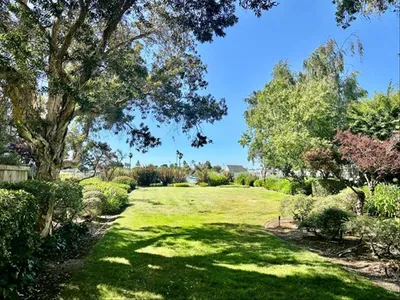 1026 SHORELINE Drive