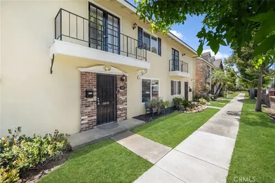 3342 Bradbury 10