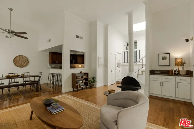 4730 Ben Avenue 11, Valley Village, CA 91607