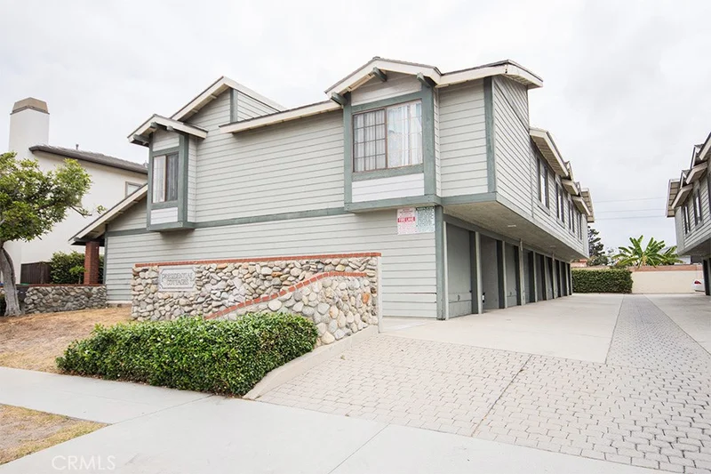 8065 Presidential Way, Midway City, CA 92655