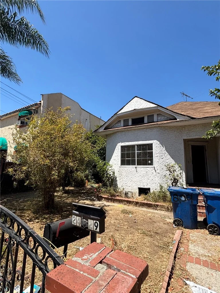 2429 Folsom, Los Angeles, CA 90033