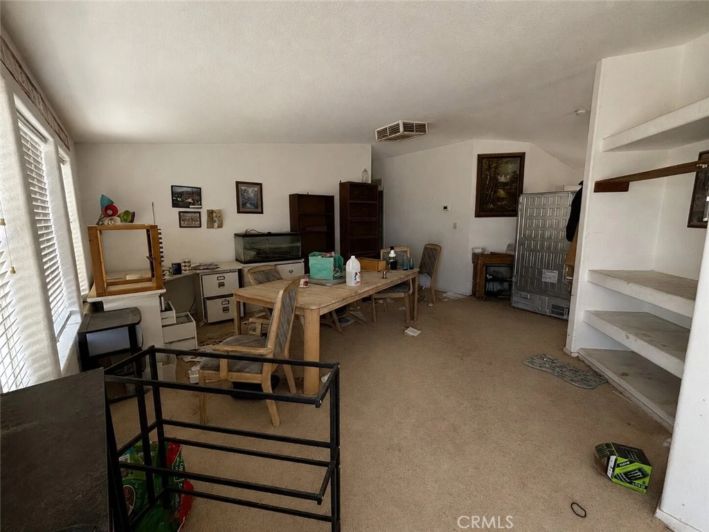 Interior 3