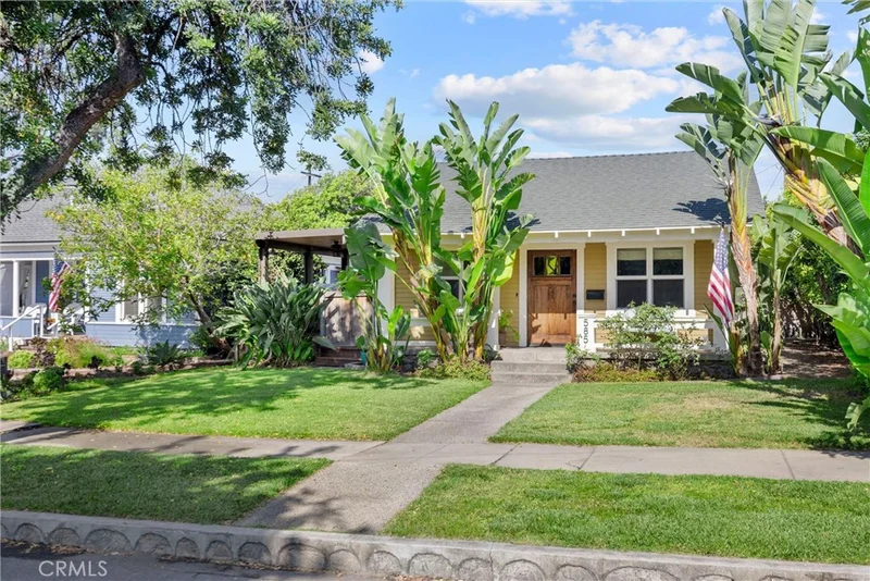 585 N 8th