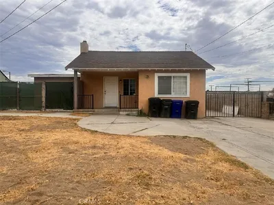 7915 Juniper