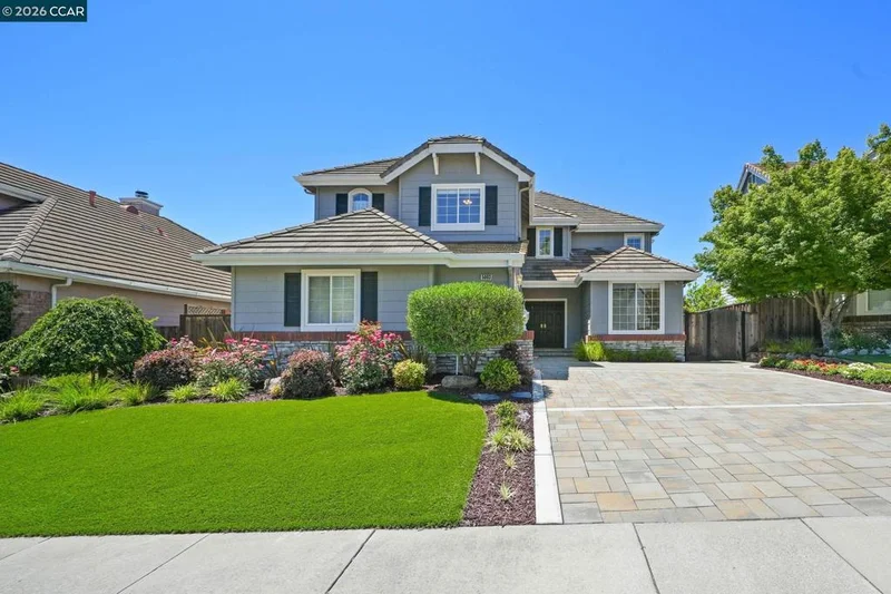 5003 Raven Way, Clayton, CA 94517