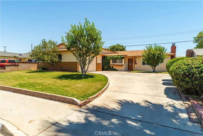 1026 W Avenue J9, Lancaster, CA 93534
