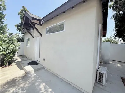 5646 ANDASOL Avenue