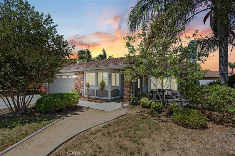 8715 Sandhill Drive, Riverside, CA 92508