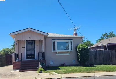 905 1st Street