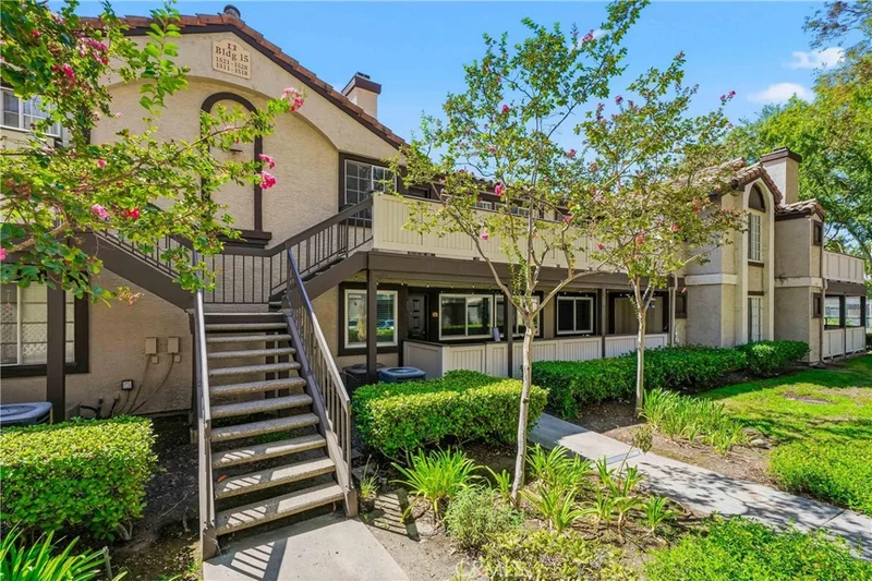 12584 Atwood Court photo 2