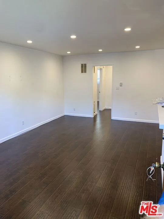 7924 Clinton Street 7, Los Angeles, CA 90048