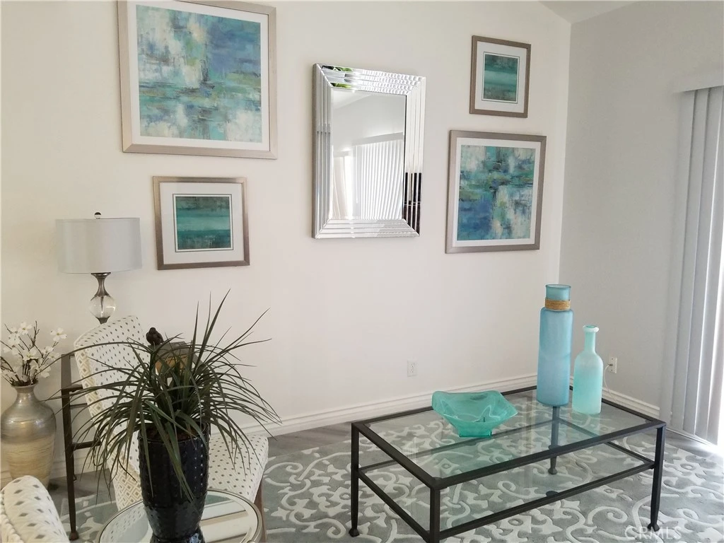 Interior 3