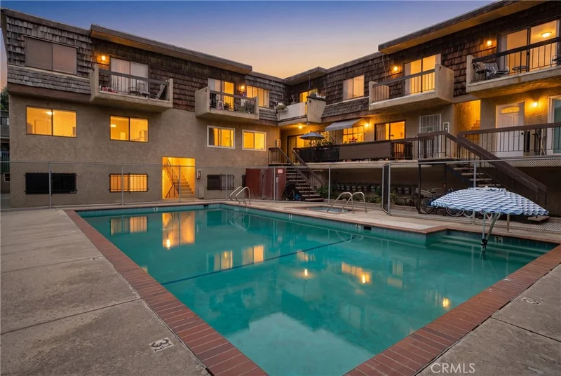 15516 Nordhoff Street 217 photo 2