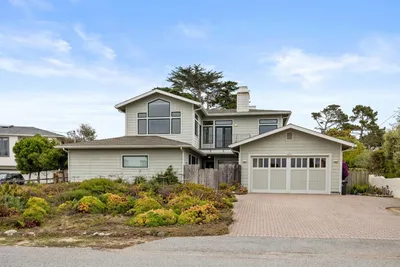 3053 Cormorant Road