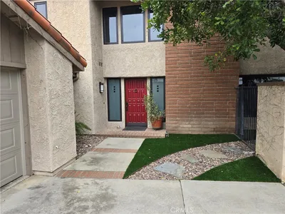 4249 Park Alisal photo 2