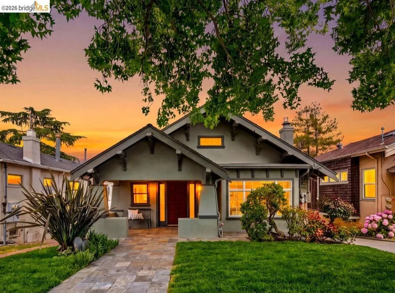 3920 Ardley Ave., Oakland, CA 94602
