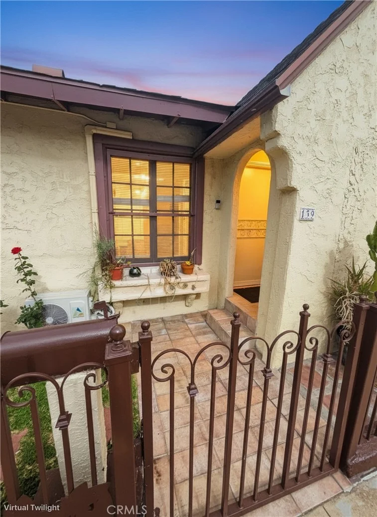139 E 3rd