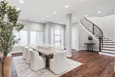 6024 Short St photo 2