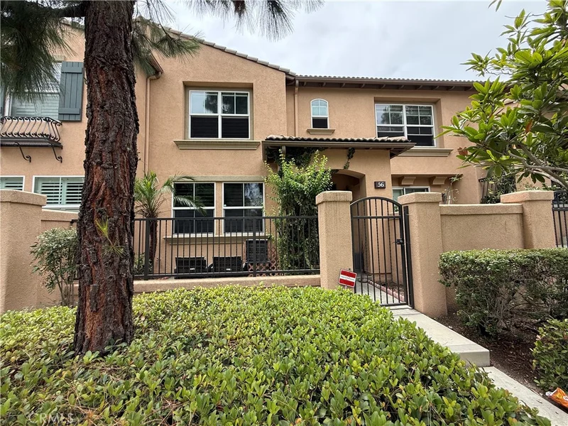 56 Trailing Vine, Irvine, CA 92602