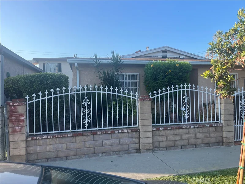 531 S Bonnie Beach photo 2