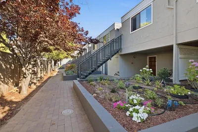 4151 El Camino Way Unit I