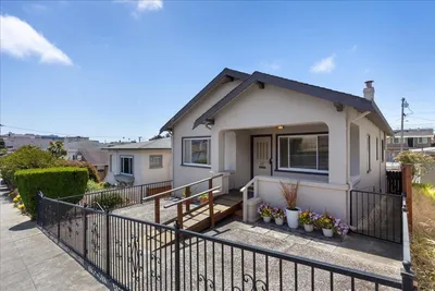 617 Miller Avenue