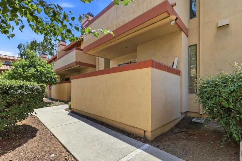 Photo 2 of 20740 Celeste Circle