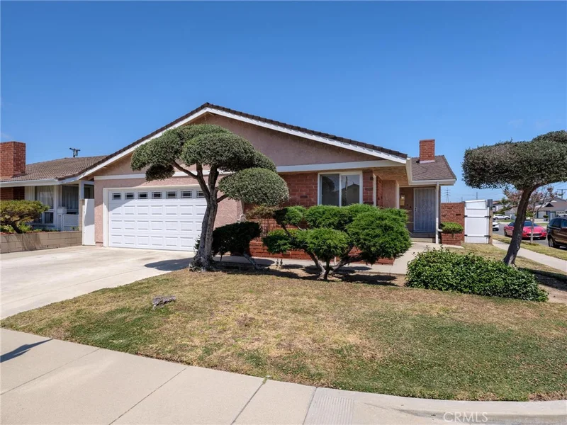 17522 S Budlong Avenue, Gardena, CA 90248