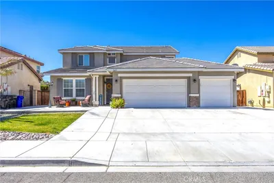 13633 Zircon Way photo 2