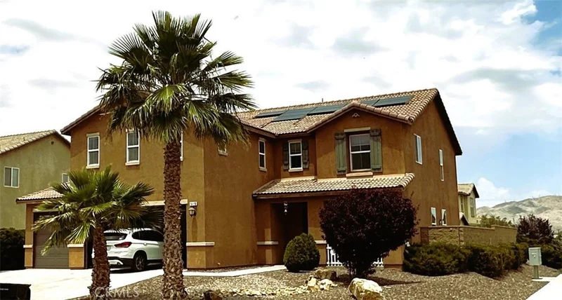 Photo 2 of 15176 Sheridan Court
