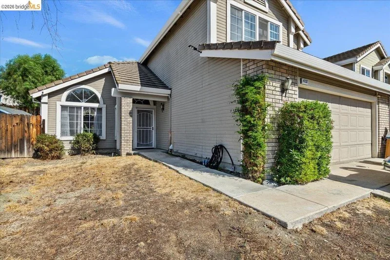 4137 Amargosa Dr
