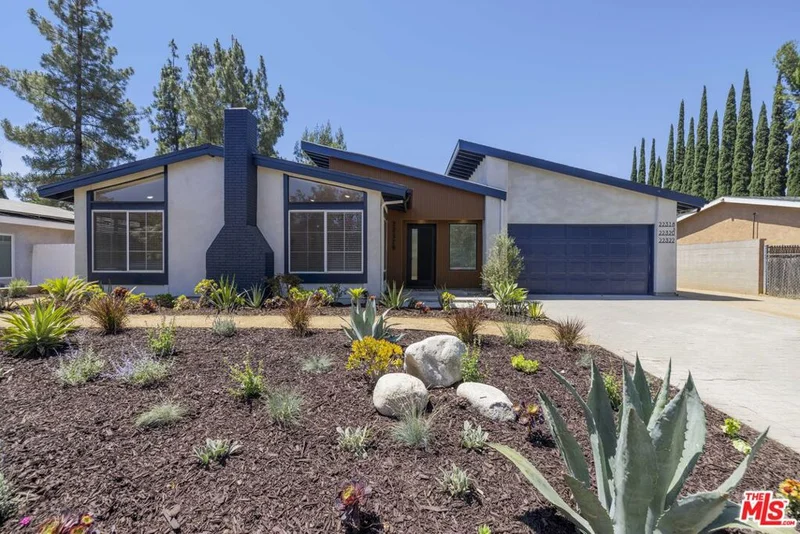 22320 Itasca Street, Chatsworth, CA 91311
