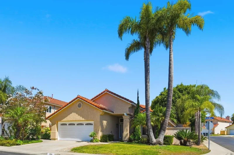 1701 Crystal Ridge Way