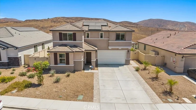 Photo 2 of 4230 Empressa Circle