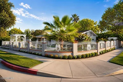 17444 Septo Street photo 2