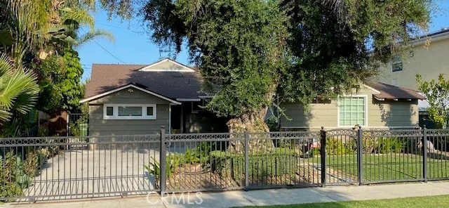 5356 Yolanda Avenue