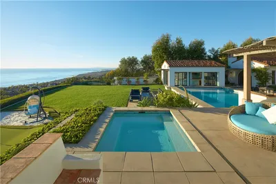 10 Shore Walk