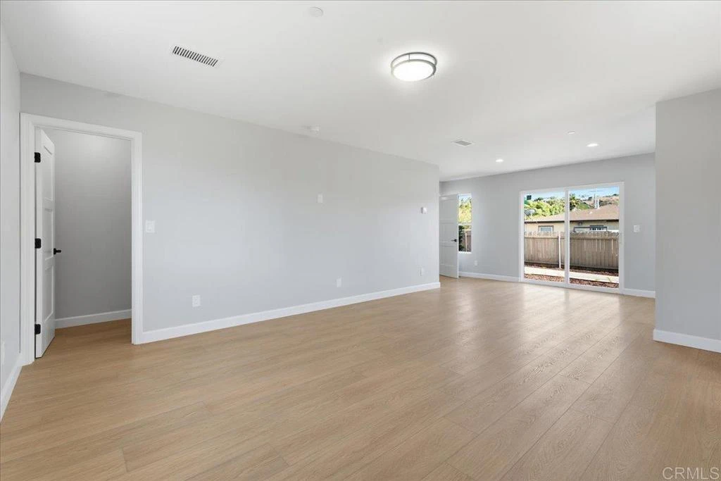 Interior 2