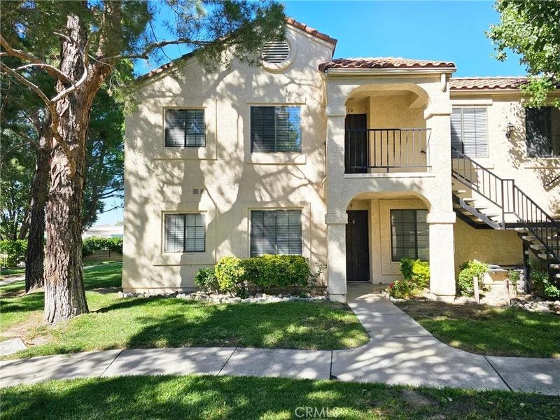 2554 Olive Drive 9