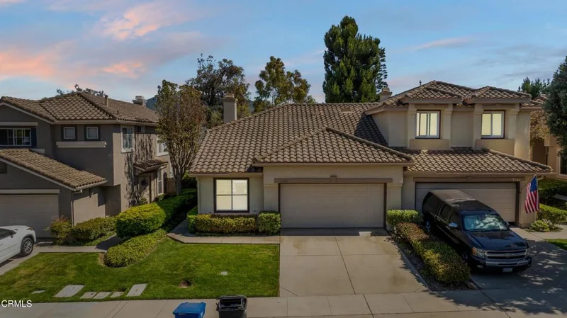 5324 Villa Mallorca Place, Camarillo, CA 93012