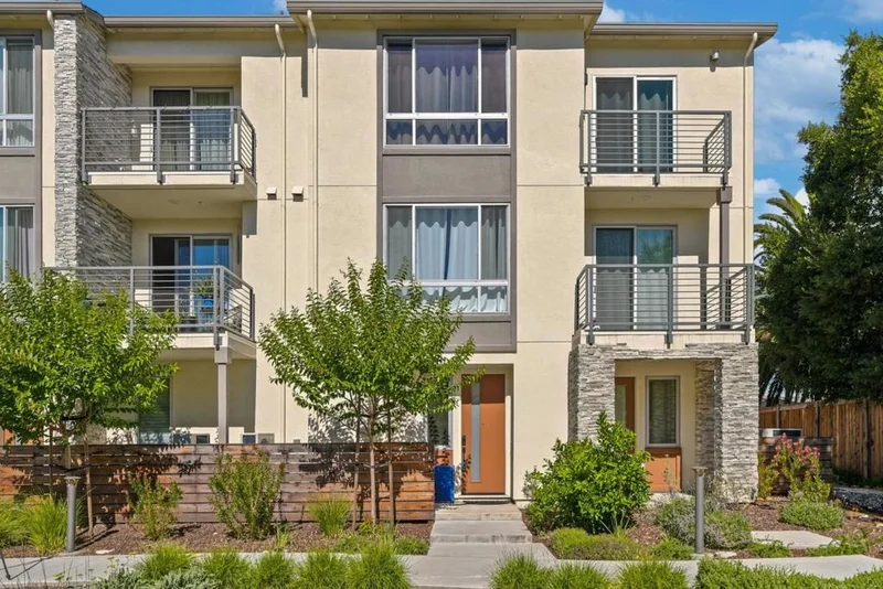 1993 Worthington Circle, Santa Clara, CA 95050