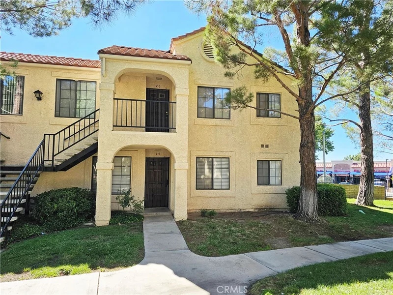 2554 Olive Drive 19