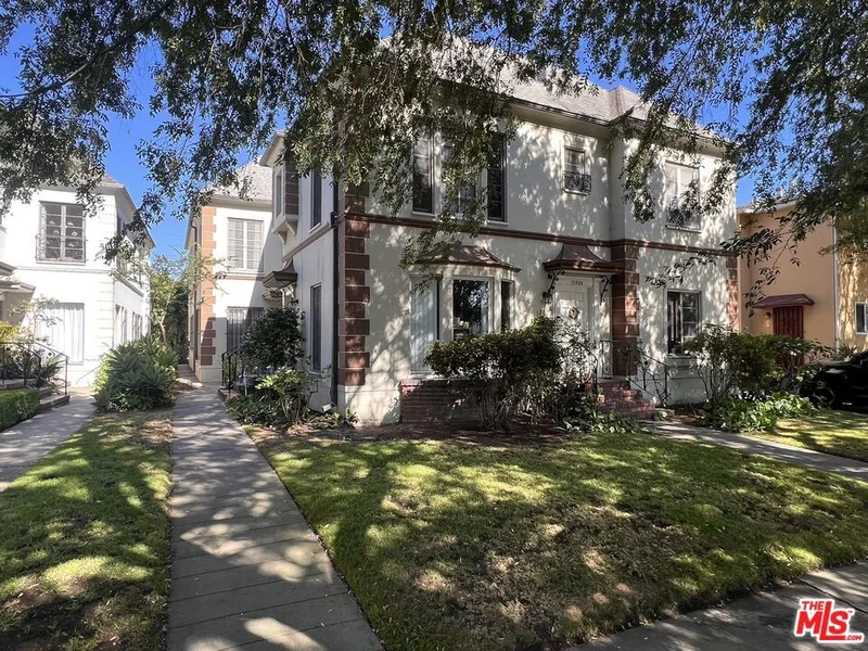 1248 S La Jolla Avenue, Los Angeles, CA 90035