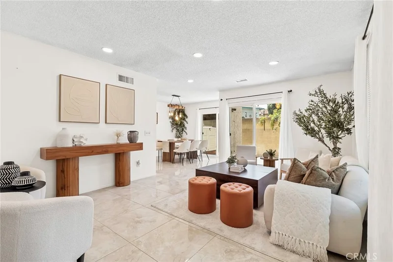 7750 Bolsa Avenue 28, Midway City, CA 92655
